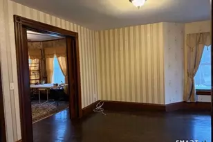 2 Salem St, Naugatuck, CT 06770 - Photo 6