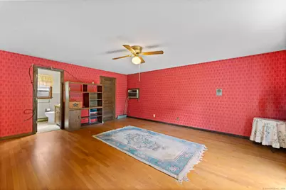 1000 Main Street, Somers, CT 06071 - Photo 20