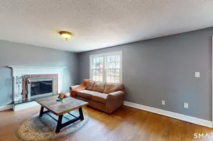 13 Pine Dr, Windsor Locks, CT 06096 - Photo 2