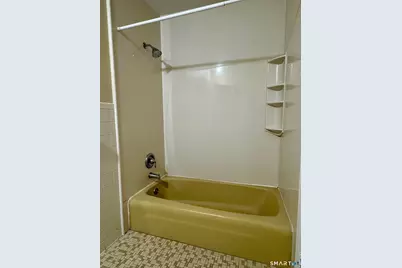 146 Carriage Path South #146, Milford, CT 06460 - Photo 6