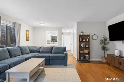 9 Avon Court #9, Beacon Falls, CT 06403 - Photo 4