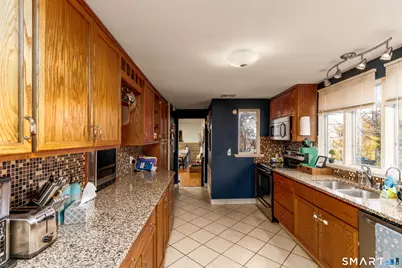 357 Long Hill Road, Wallingford, CT 06492 - Photo 8