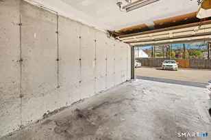 8 Oakwood Ave, Norwalk, CT 06850 - Photo 20