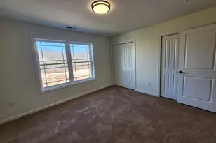 100 Mulholland Wy, North Haven, CT 06473 - Photo 20