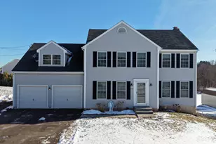 672 Laurel Grove Rd, Middletown, CT 06457 - Photo 2