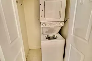 10 Haviland St, Norwalk, CT 06854 - Photo 8