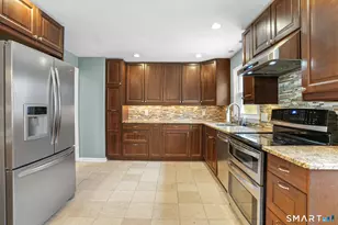 312 Turkey Roost Rd, Monroe, CT 06468 - Photo 12