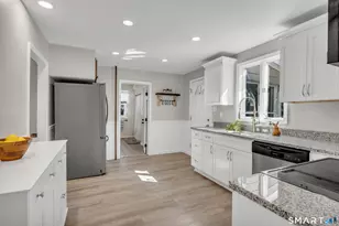 24 Clement St, Waterford, CT 06385 - Photo 6