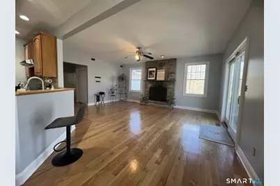 7 Old Town Road, Seymour, CT 06483 - Photo 4