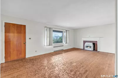 13 Calhoun Avenue, Trumbull, CT 06611 - Photo 4