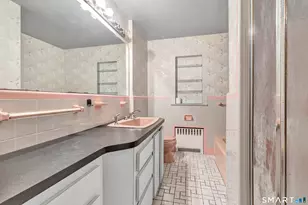 13 Calhoun Ave, Trumbull, CT 06611 - Photo 20