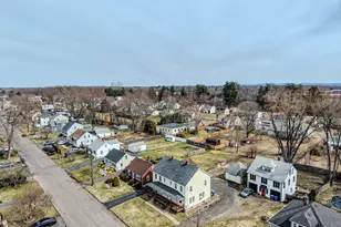 24 Ohear Ave, Enfield, CT 06082 - Photo 8