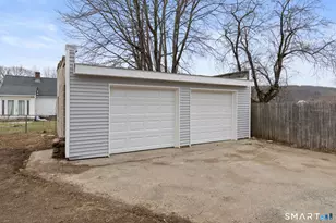 387 Atwood Ave, Waterbury, CT 06705 - Photo 36