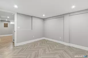 387 Atwood Ave, Waterbury, CT 06705 - Photo 32