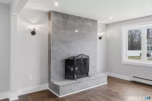 387 Atwood Ave, Waterbury, CT 06705 - Photo 8