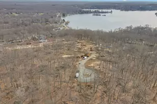 506 Freya Ln, East Hampton, CT 06424 - Photo 4