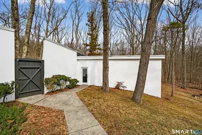 230 Six Rod Highway, Hamden, CT 06518 - Photo 34