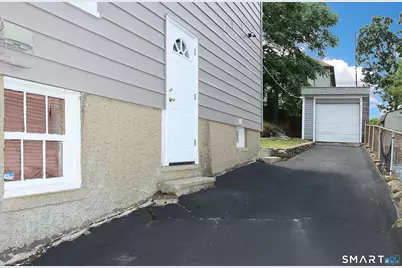 217 Ledgeside Avenue, Waterbury, CT 06708 - Photo 24