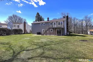 266 Mary Ellen Dr, Milford, CT 06460 - Photo 2