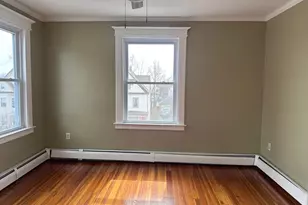 22-24 Bushnell St, Hartford, CT 06114 - Photo 2