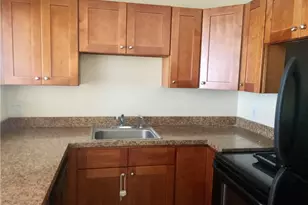 113 Niles Hill Rd, New London, CT 06320 - Photo 2