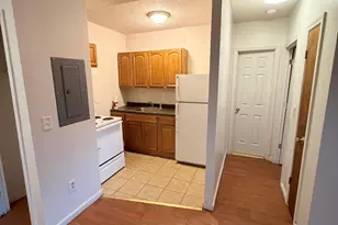 54 Grafton St, Hartford, CT 06106 - Photo 6