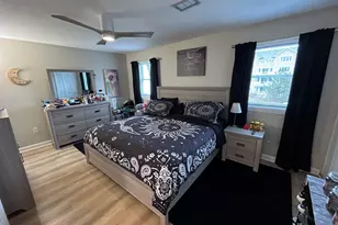 53 E Broadway, Milford, CT 06460 - Photo 12