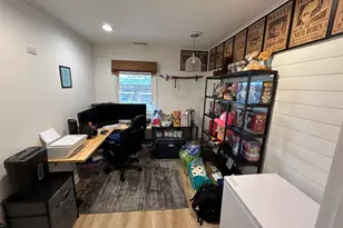 53 E Broadway, Milford, CT 06460 - Photo 16