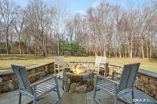 320 Warner Hill Rd, Fairfield, CT 06890 - Photo 34