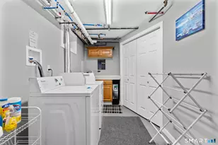 548 Ferry St, New Haven, CT 06513 - Photo 18