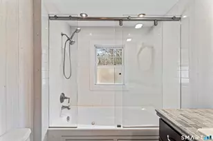 74 Middle Quarter Rd, Woodbury, CT 06798 - Photo 24