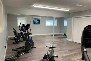 923 W Main St, New Britain, CT 06053 - Photo 10