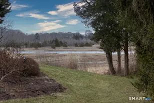 10 Runnymede Ln, Madison, CT 06443 - Photo 4