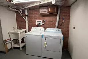 535 Chase Ave, Waterbury, CT 06704 - Photo 16