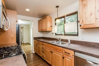 5 Edgewood Circle #5, Avon, CT 06001 - Photo 4