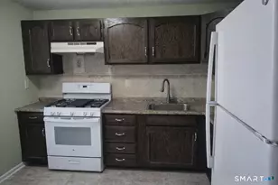 144 E Gate Ln, Hamden, CT 06514 - Photo 12