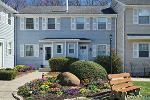 144 E Gate Ln, Hamden, CT 06514 - Photo 2