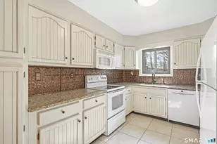 136 Hoyts Hill, Bethel, CT 06801 - Photo 12