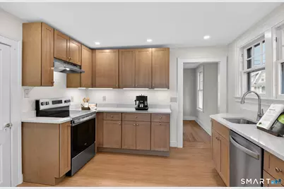 49 Seaview Avenue, West Haven, CT 06516 - Photo 10