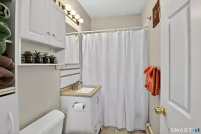 41 Grove Place, West Haven, CT 06516 - Photo 14