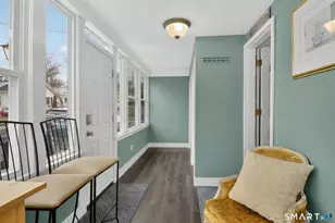 41 Grove Pl, West Haven, CT 06516 - Photo 4