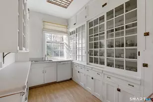 85 Bloomfield Ave, West Hartford, CT 06105 - Photo 20