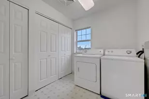 54 Young Dixon Way, Stamford, CT 06902 - Photo 26