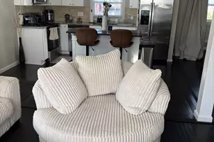 130 Round Hill Rd, Meriden, CT 06450 - Photo 8