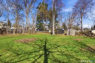 104 Price Blvd, West Hartford, CT 06119 - Photo 22