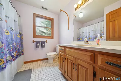 22 Knollwood Drive, Fairfield, CT 06824 - Photo 18