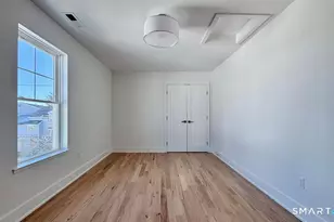 25A Village Rd, Milford, CT 06460 - Photo 12