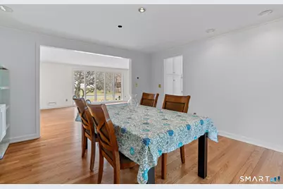 9 Juniper Lane, West Hartford, CT 06117 - Photo 12