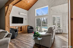 9 Juniper Ln, West Hartford, CT 06117 - Photo 18