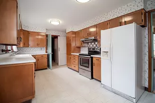 76 Gaylord Mountain Rd, Hamden, CT 06518 - Photo 12